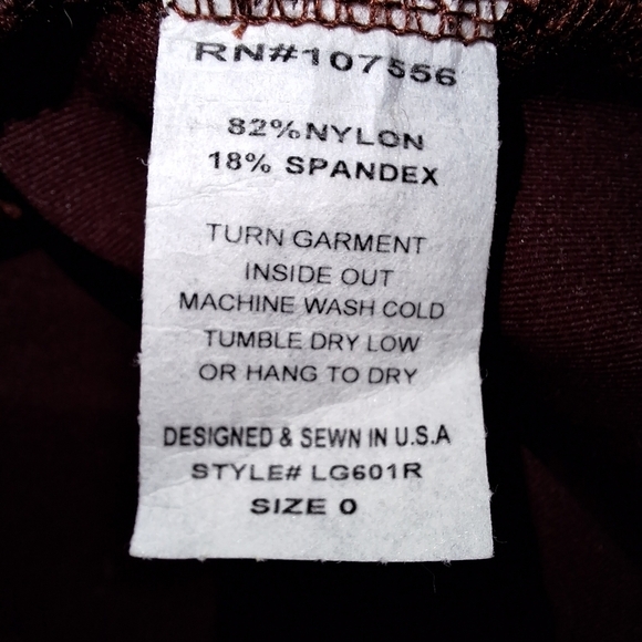 A Lola Getts 3/4 sleeve Midi dress wine colored with floral sleeves in a size 0 - Picture 3 of 6